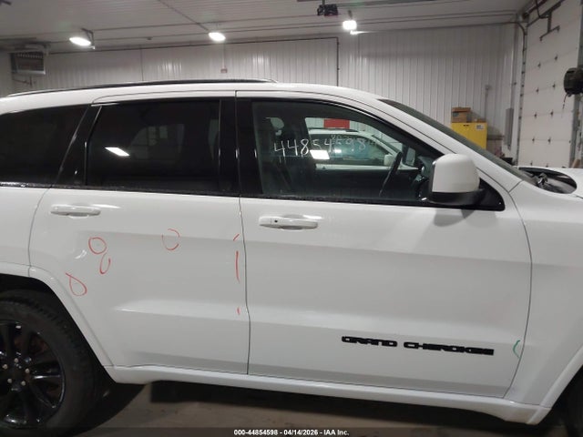 Jeep Grand Cherokee Altitude 4x4