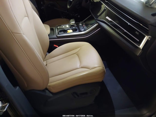 Audi Q8 Premium Plus 55 Tfsi Quattro