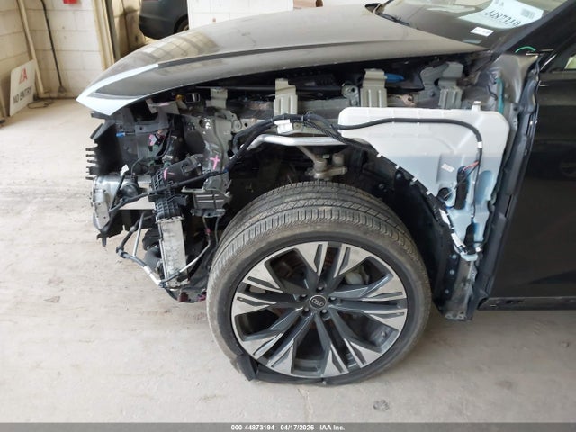 Audi Q8 Premium Plus 55 Tfsi Quattro