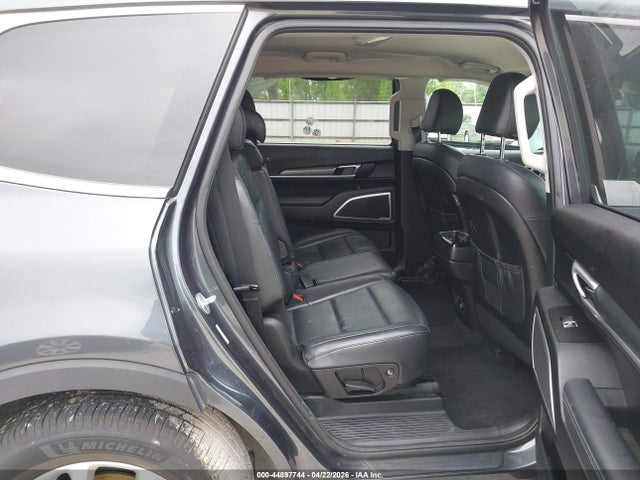 Kia Telluride Lx