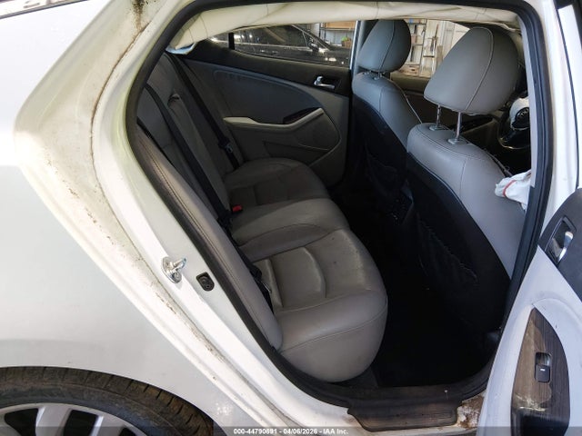 Kia Optima Ex