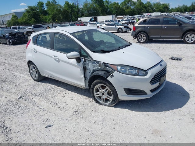 Salvage Ford Fiesta Image