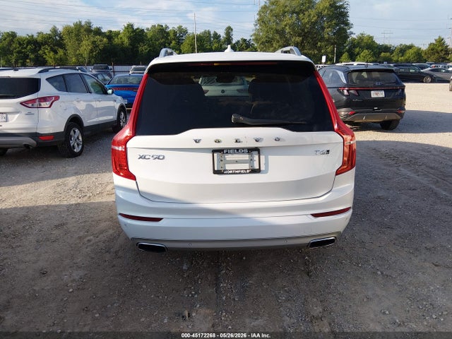 Volvo XC90 T6 Momentum
