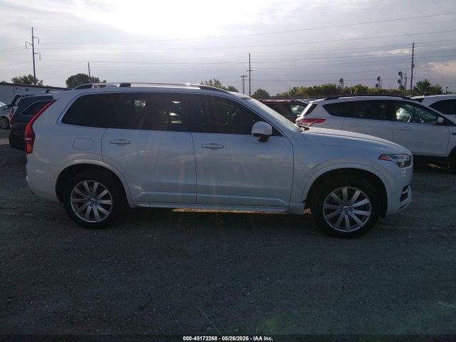 Volvo XC90 T6 Momentum