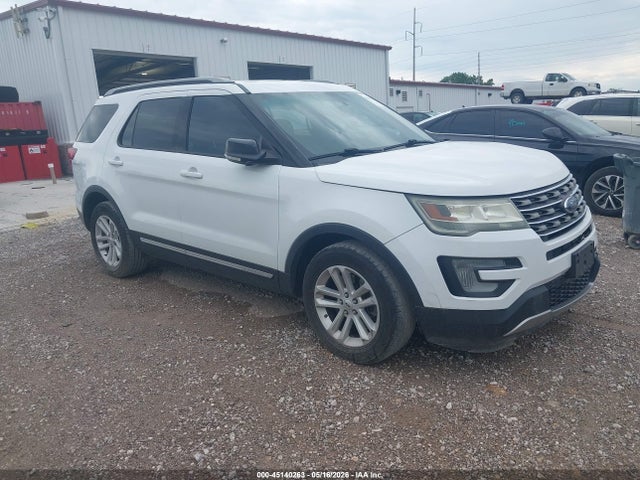 Salvage Ford Explorer Image