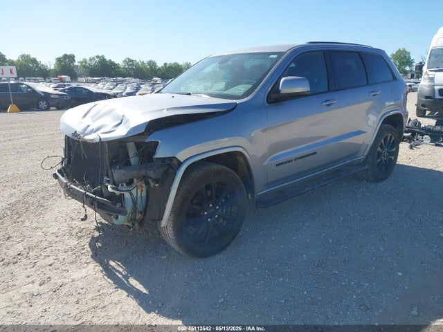 Jeep Grand Cherokee Altitude 4x4