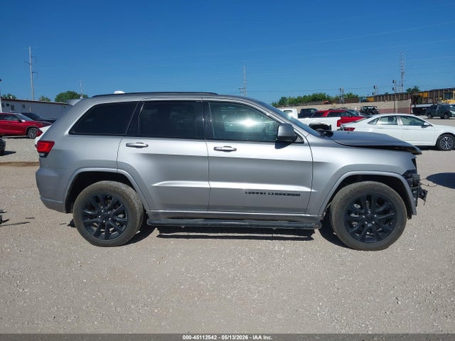 Jeep Grand Cherokee Altitude 4x4