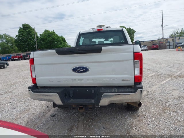 Ford F-250 Xl