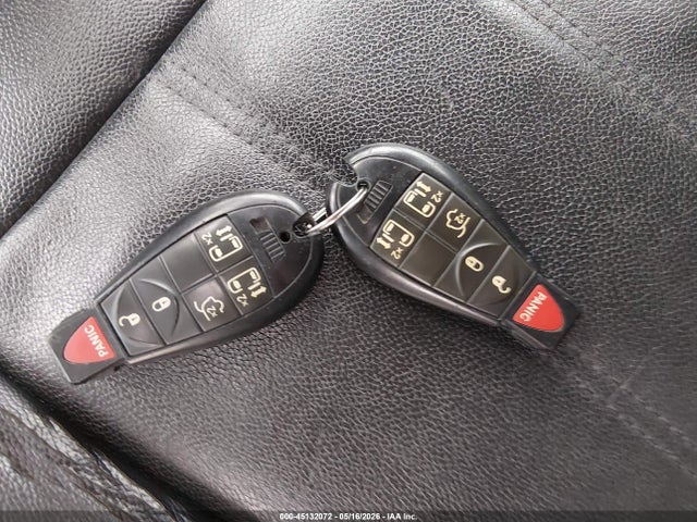 Chrysler Town & Country Touring