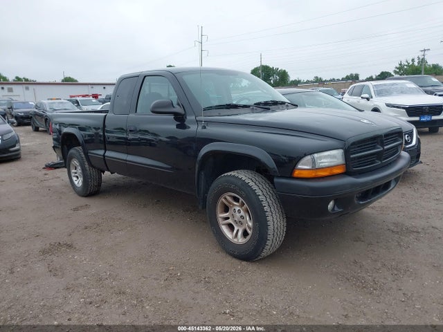 Salvage Dodge Dakota Image