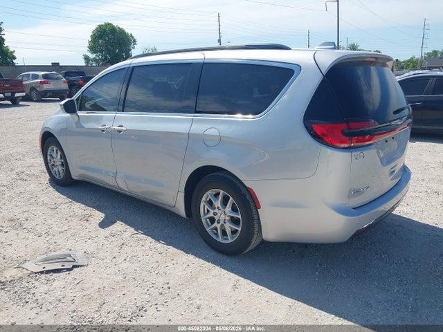 Chrysler Pacifica Touring L