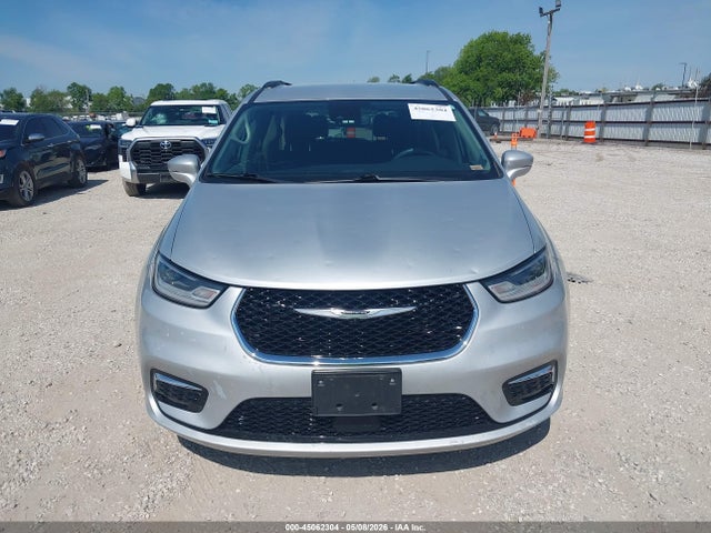 Chrysler Pacifica Touring L