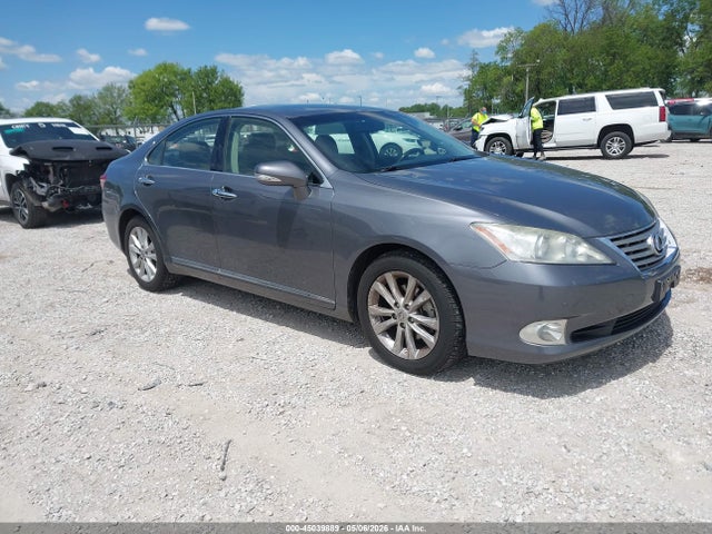 Salvage Lexus Es Image