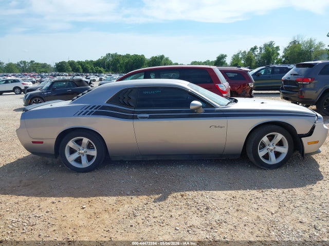 Dodge Challenger Sxt