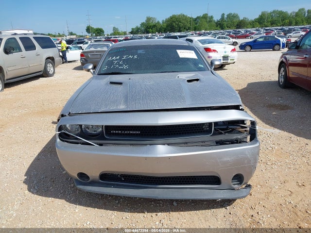 Dodge Challenger Sxt