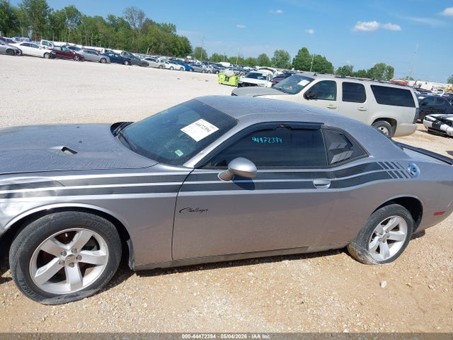 Dodge Challenger Sxt