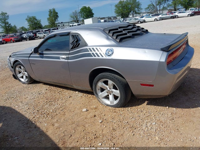Dodge Challenger Sxt