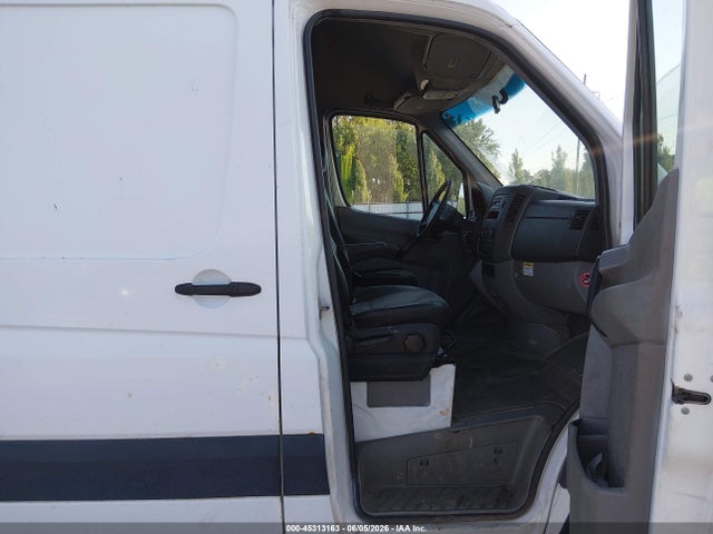 Dodge Sprinter Van 2500 High Roof