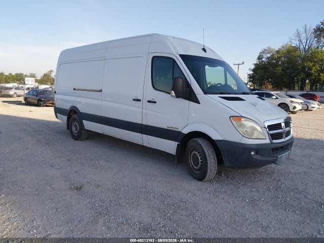 Salvage Dodge Sprinter Van 2500 Image