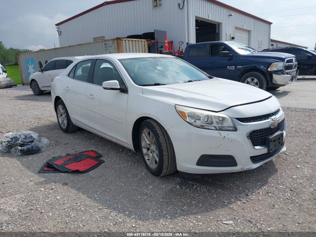Salvage Chevrolet Malibu Image
