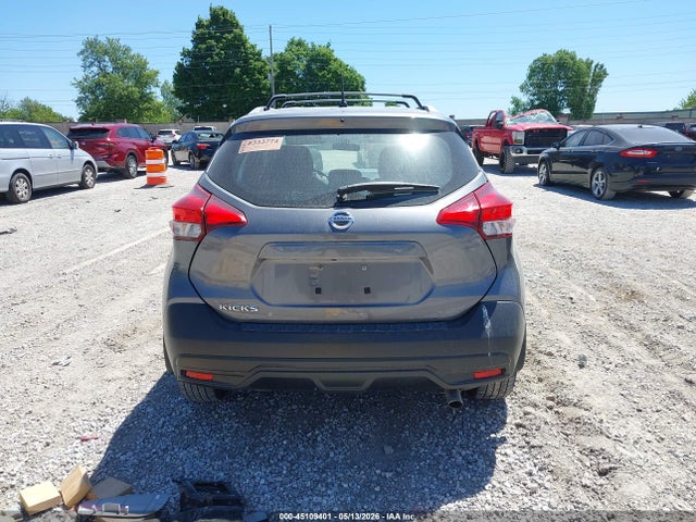 Nissan Kicks S