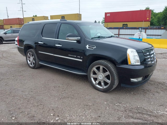 Salvage Cadillac Escalade Image