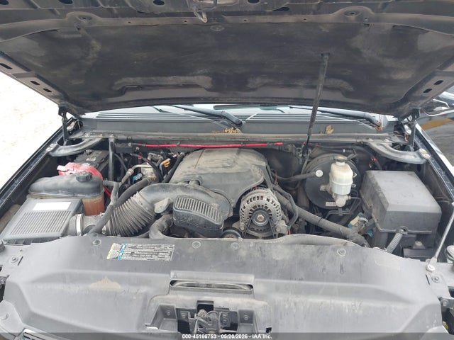 Cadillac Escalade Standard
