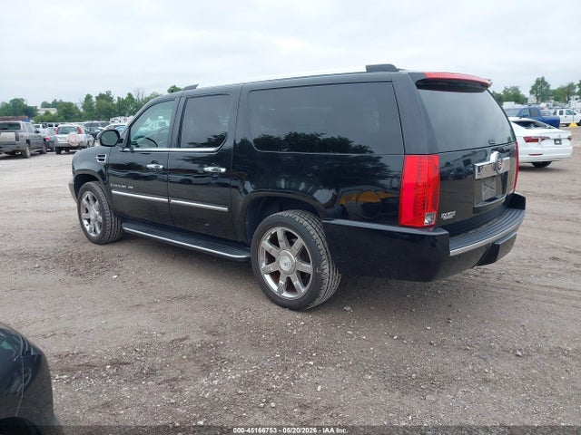 Cadillac Escalade Standard