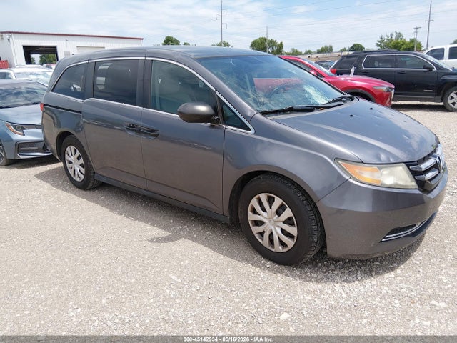 Salvage Honda Odyssey Image