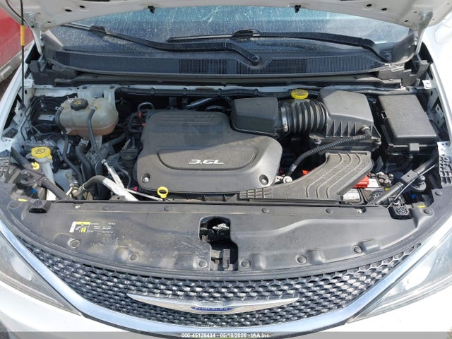 Chrysler Pacifica Limited