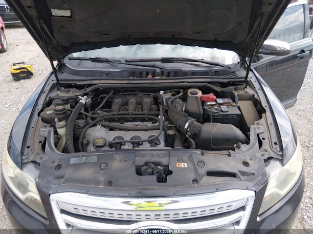 Ford Taurus Limited