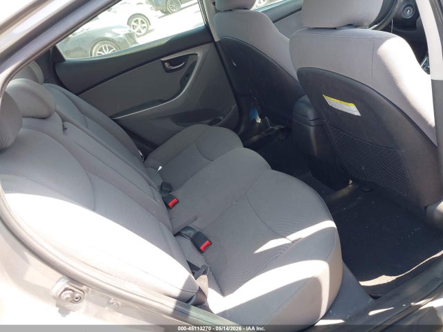 Hyundai ELANTRA Se