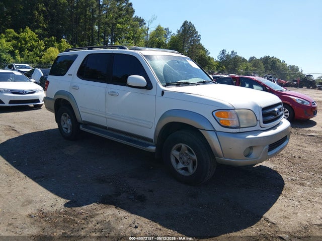 Salvage Toyota Sequoia Image
