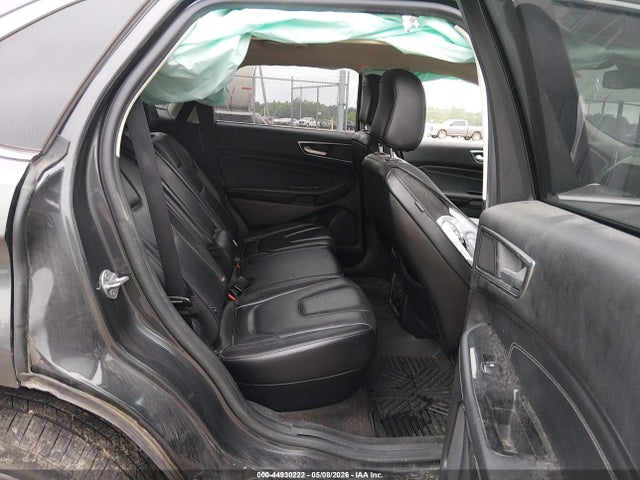 Ford Edge Titanium