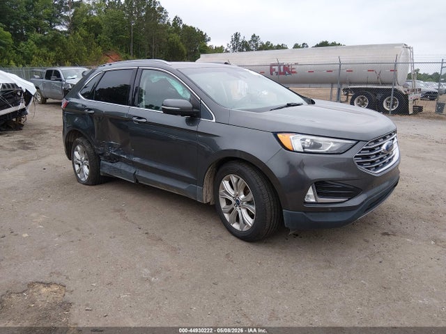 Salvage Ford Edge Image