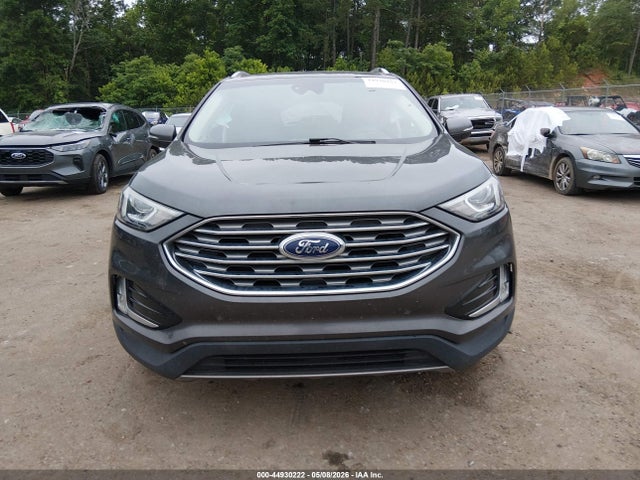 Ford Edge Titanium