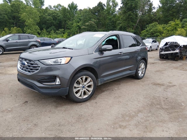 Ford Edge Titanium