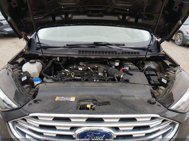Ford Edge Titanium