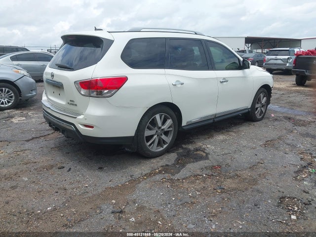 Nissan Pathfinder Platinum