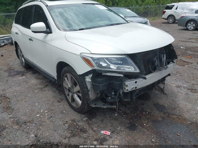 Nissan Pathfinder Platinum