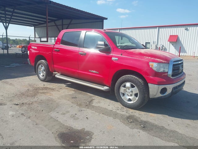 Salvage Toyota Tundra Image