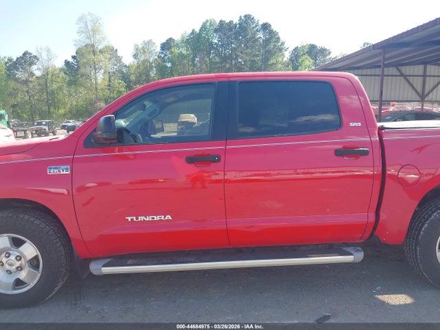 Toyota Tundra Grade 5.7l V8