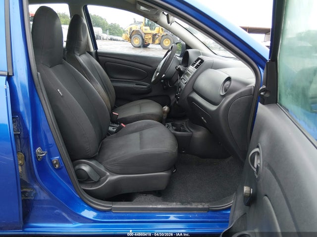 Nissan Versa 1.6 S+