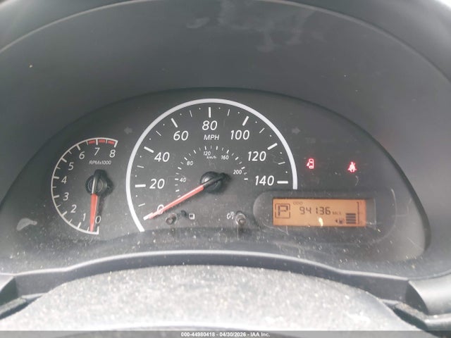 Nissan Versa 1.6 S+