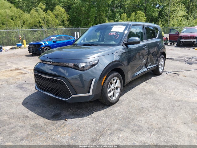 Kia Soul Lx