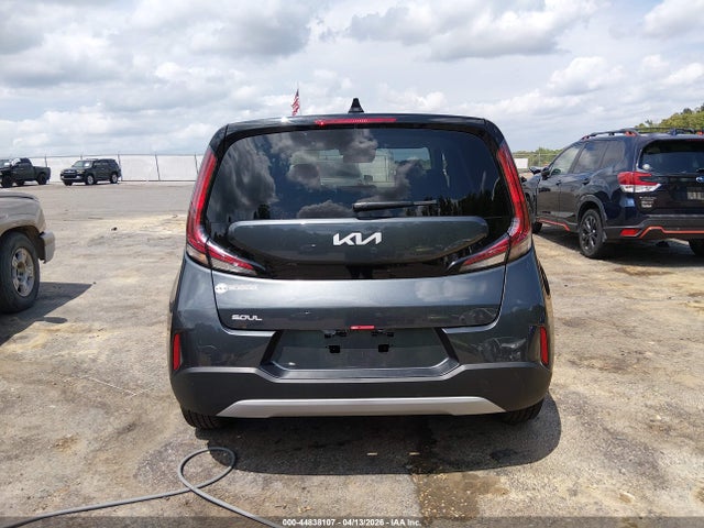 Kia Soul Lx