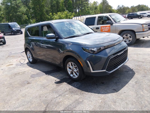 Salvage Kia Soul Image