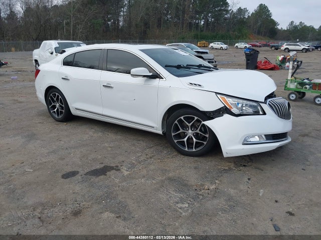 Salvage Buick LaCrosse Image