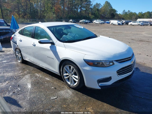 Salvage Chevrolet Malibu Image