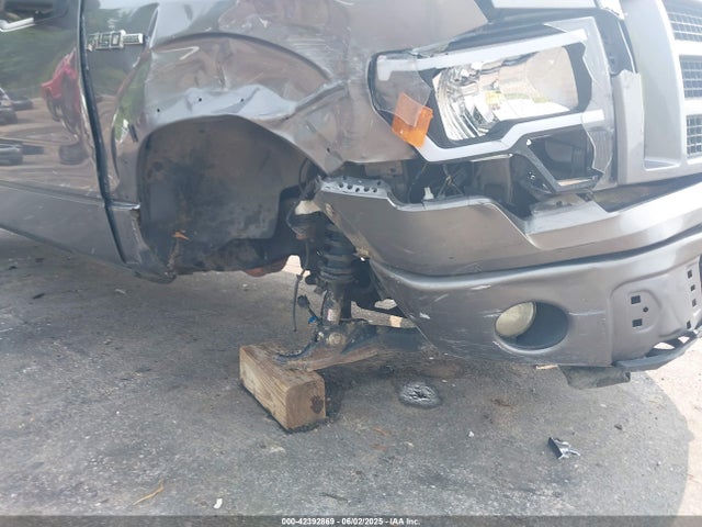 Ford F-150 Lariat